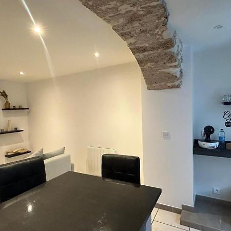 Appartement Paisible Entre Terre Et Mer Cabrieres  Exterior foto